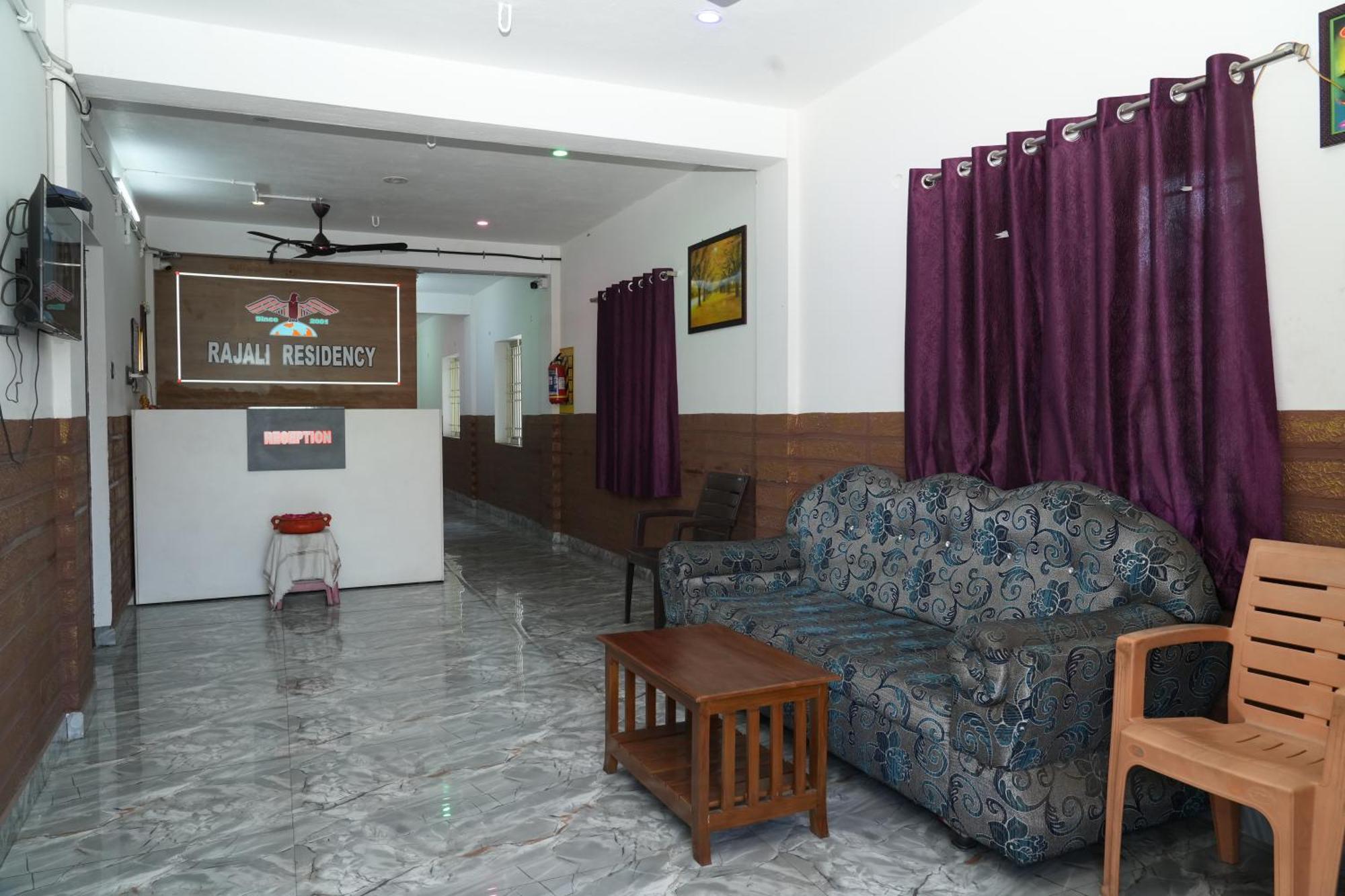 Rajali Residency Hotel Kulithalai Ngoại thất bức ảnh